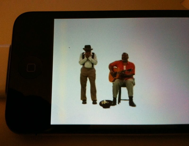 Illustration for article titled The iPhone 4 Review (By You)